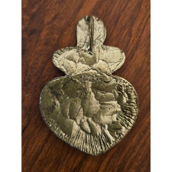 Vintage Red Enamel Acrylic Abstract Gold Tone Pendant - Picture 2 of 4